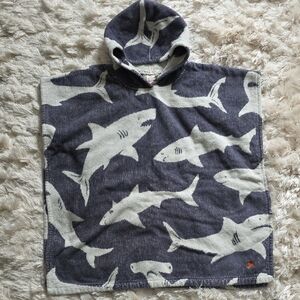 Shark Patterned Hooded Towel